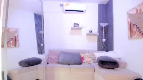 Tahiela  online show from 02-26-26, 03:38