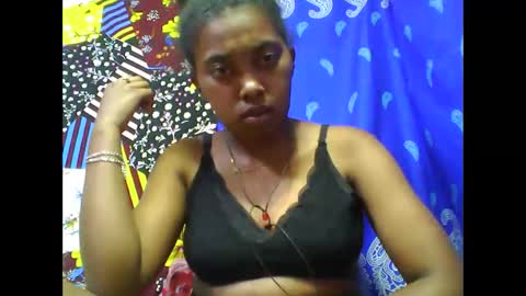 tahiriniah online show from 11-04-25, 06:56