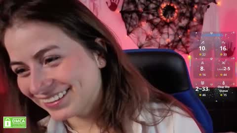 Camille Gonzalez online show from 10-11-25, 07:07