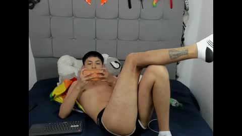 tailor online show from 09-11-25, 06:08