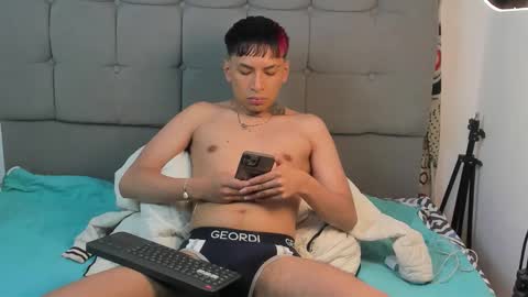 tailor online show from 11-18-25, 03:38