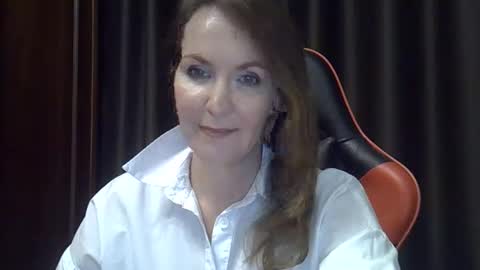 Snapshot of taisialucky77 chatting on 10-10-25, 07:24 taisialucky77 online show from 10-10-25, 07:24