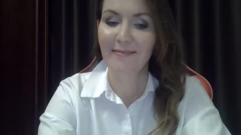 Snapshot of taisialucky77 chatting on 10-23-25, 06:17 taisialucky77 online show from 10-23-25, 06:17