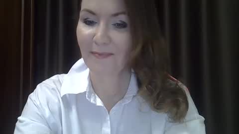 Snapshot of taisialucky77 chatting on 10-26-25, 08:42 taisialucky77 online show from 10-26-25, 08:42