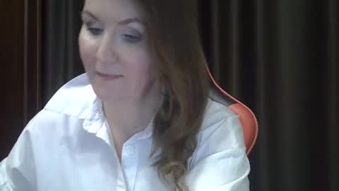 Snapshot of taisialucky77 chatting on 12-04-25, 04:59 taisialucky77 online show from 12-04-25, 04:59