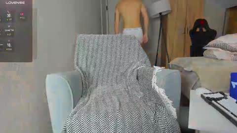 Taison online show from 02-26-25, 07:16