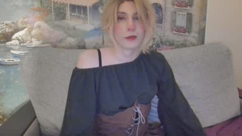 Snapshot of taka_s_paintroom chatting on 12-13-24, 07:04 Taka online show from 12-13-24, 07:04