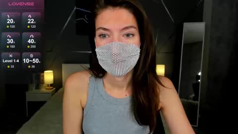 Sasha online show from 11-12-25, 01:39