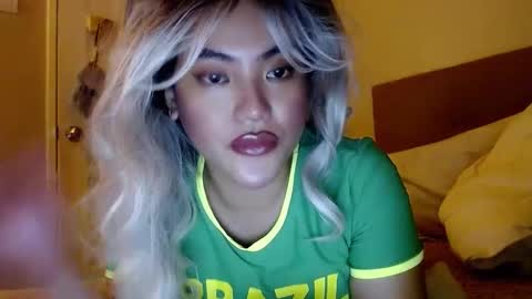 Lena online show from 12-04-24, 03:54