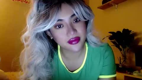 Lena online show from 12-27-24, 10:01