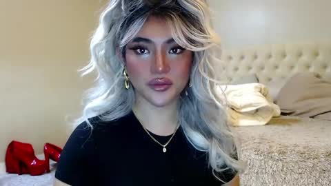 Lena online show from 01-25-25, 02:58