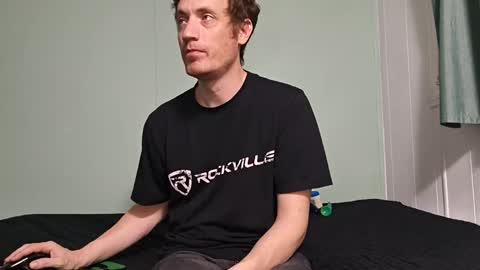 Snapshot of takkm chatting on 02-18-26, 11:01 Takkm online show from 02-18-26, 11:01