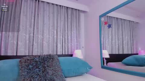 Talia Vega online show from 11-11-25, 11:43