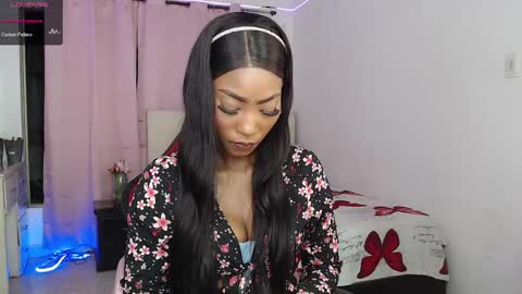 taliana  modelo independiente online show from 02-17-25, 01:15