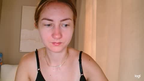  Kira  online show from 09-10-25, 05:29