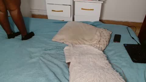 butterflyass online show from 01-13-26, 08:30