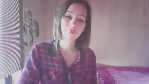 Tallulah online show from 11-24-25, 08:08