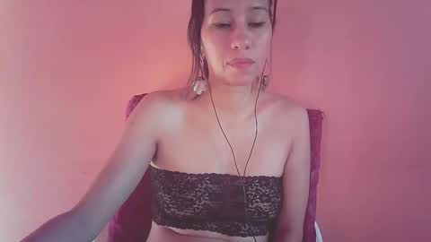 Snapshot of tallulahsunshine9 chatting on 02-21-26, 06:42 Tallulah online show from 02-21-26, 06:42