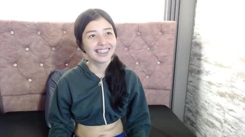 Snapshot of tamara_aa chatting on 11-17-25, 12:16 Tamara online show from 11-17-25, 12:16