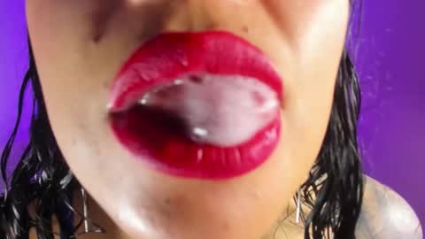 tamara online show from 10-17-25, 04:48