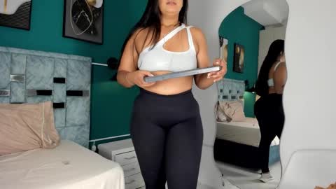 tamaraa online show from 11-17-25, 12:22