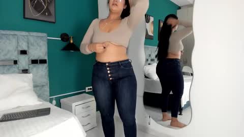 tamaraa online show from 12-19-25, 12:12