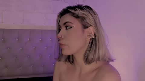 Tamara. online show from 10-22-25, 01:39