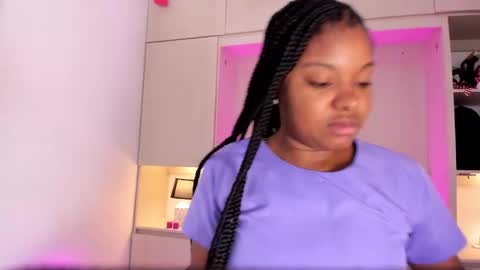 Tami online show from 02-12-25, 11:40