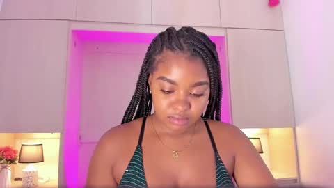 Tami online show from 03-04-25, 03:15