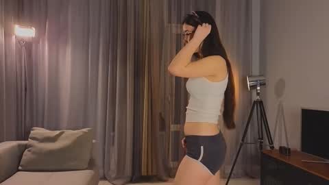 Mio online show from 02-21-26, 02:07