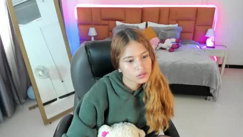 Tamy  online show from 04-14-26, 08:04