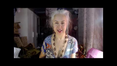 Milena online show from 10-13-25, 02:00