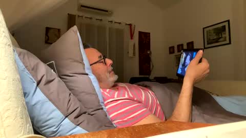 Dominique online show from 02-09-25, 12:06