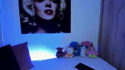 tania06 online show from 12-04-25, 01:20