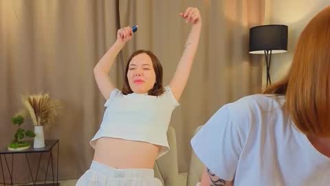 Angela and Victoria online show from 11-27-25, 04:14