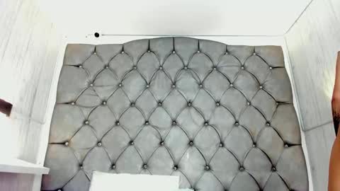 Snapshot of tanit_angels chatting on 12-18-24, 04:17 TANIT ANGELS online show from 12-18-24, 04:17