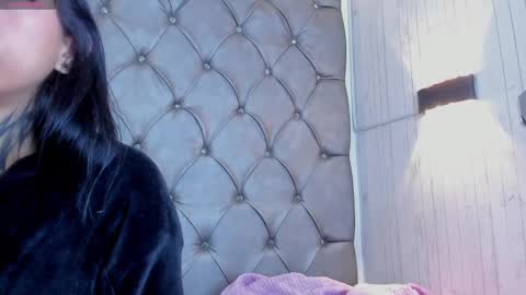 Snapshot of tanit_angels chatting on 02-23-25, 12:37 TANIT ANGELS online show from 02-23-25, 12:37