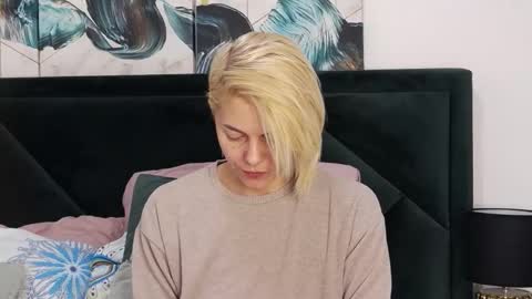 Snapshot of taniyagrey chatting on 02-11-26, 07:02 tanyaGrey online show from 02-11-26, 07:02