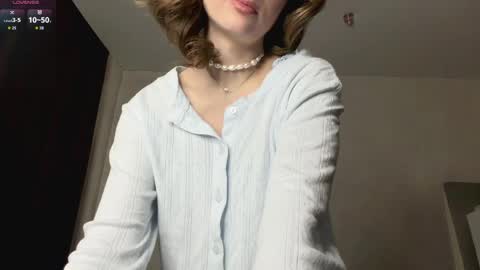 Mia online show from 04-09-26, 01:27