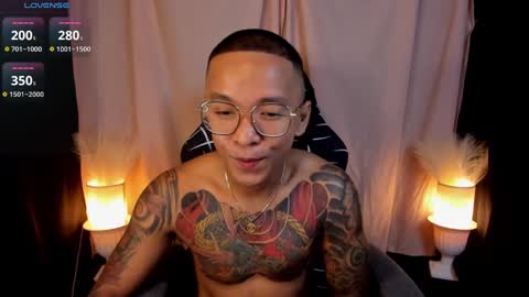 Snapshot of tannedskinmatty chatting on 02-02-25, 11:21 Matty online show from 02-02-25, 11:21