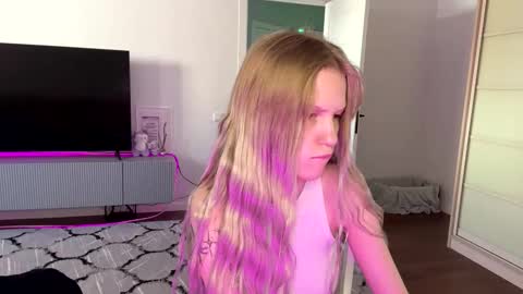 Alisa online show from 02-20-26, 09:21