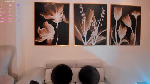 Tara Lawrence online show from 10-05-25, 02:21