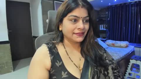 Snapshot of tarivishu23 chatting on 02-12-25, 01:41 tarivishu23 online show from 02-12-25, 01:41
