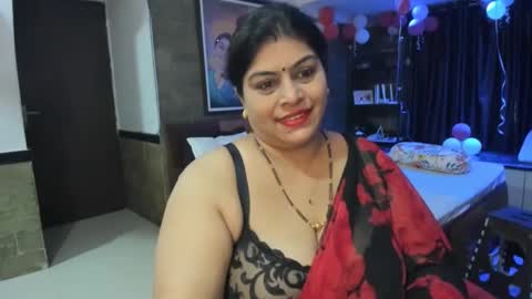 Snapshot of tarivishu23 chatting on 02-17-25, 01:21 tarivishu23 online show from 02-17-25, 01:21