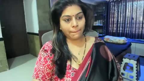 Snapshot of tarivishu23 chatting on 03-07-25, 05:18 tarivishu23 online show from 03-07-25, 05:18