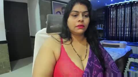 Snapshot of tarivishu23 chatting on 09-22-25, 11:45 tarivishu23 online show from 09-22-25, 11:45