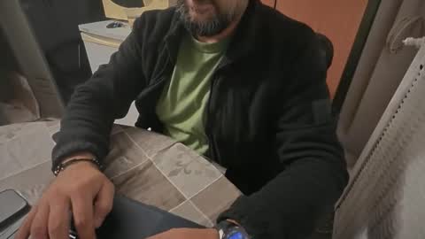 tarkan198 online show from 10-29-25, 07:04