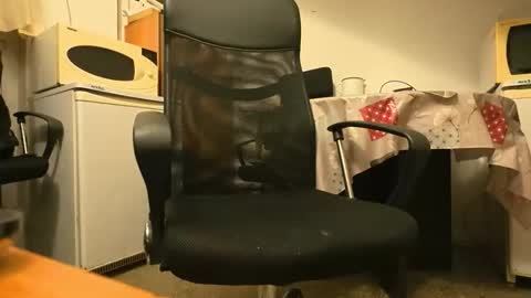 tarkan198 online show from 11-19-25, 06:30