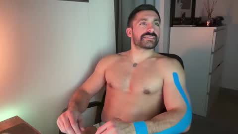 tarquit8 online show from 02-11-26, 09:20