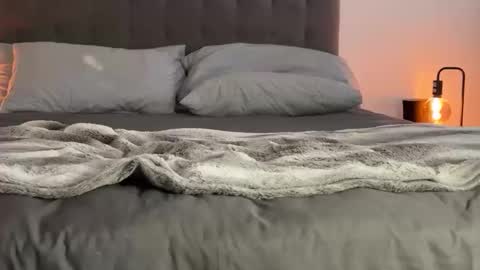 Tarzan online show from 10-22-25, 01:33